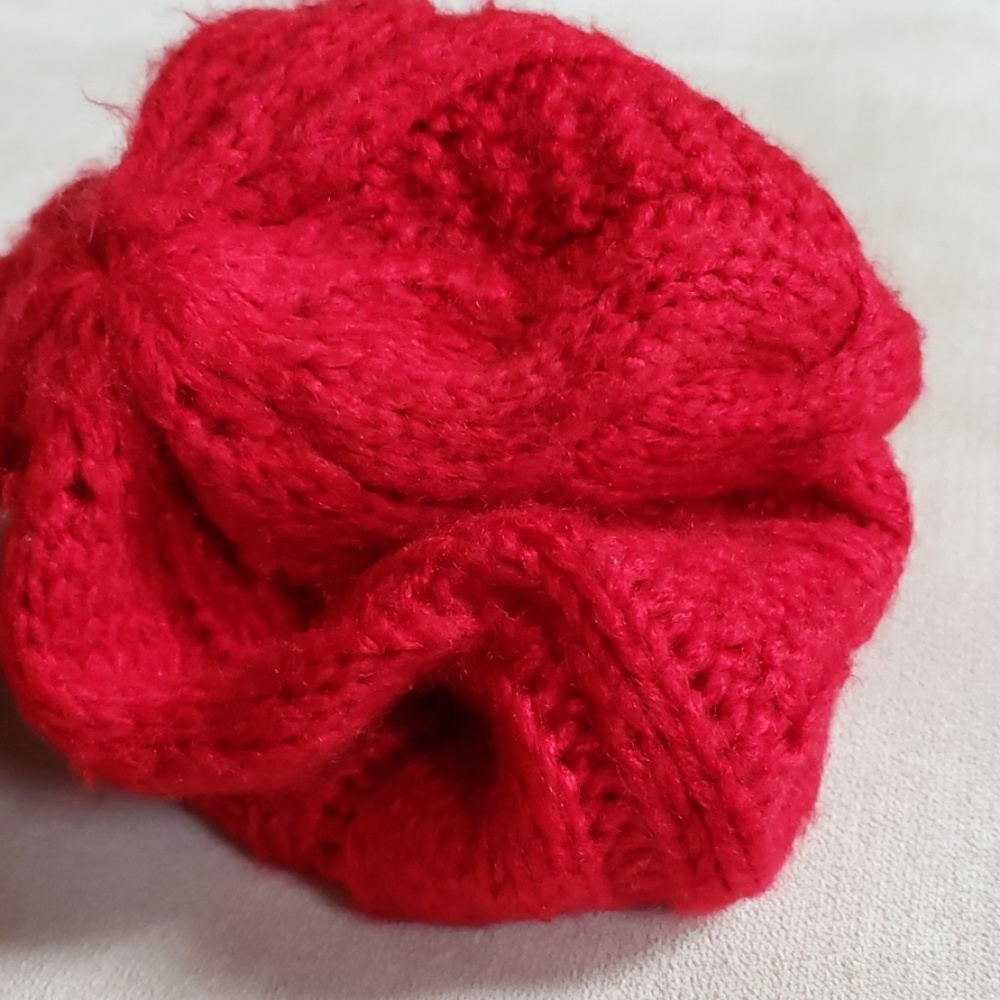 🎈🎈 2 Cute Warm Hats - Picture 3 of 6